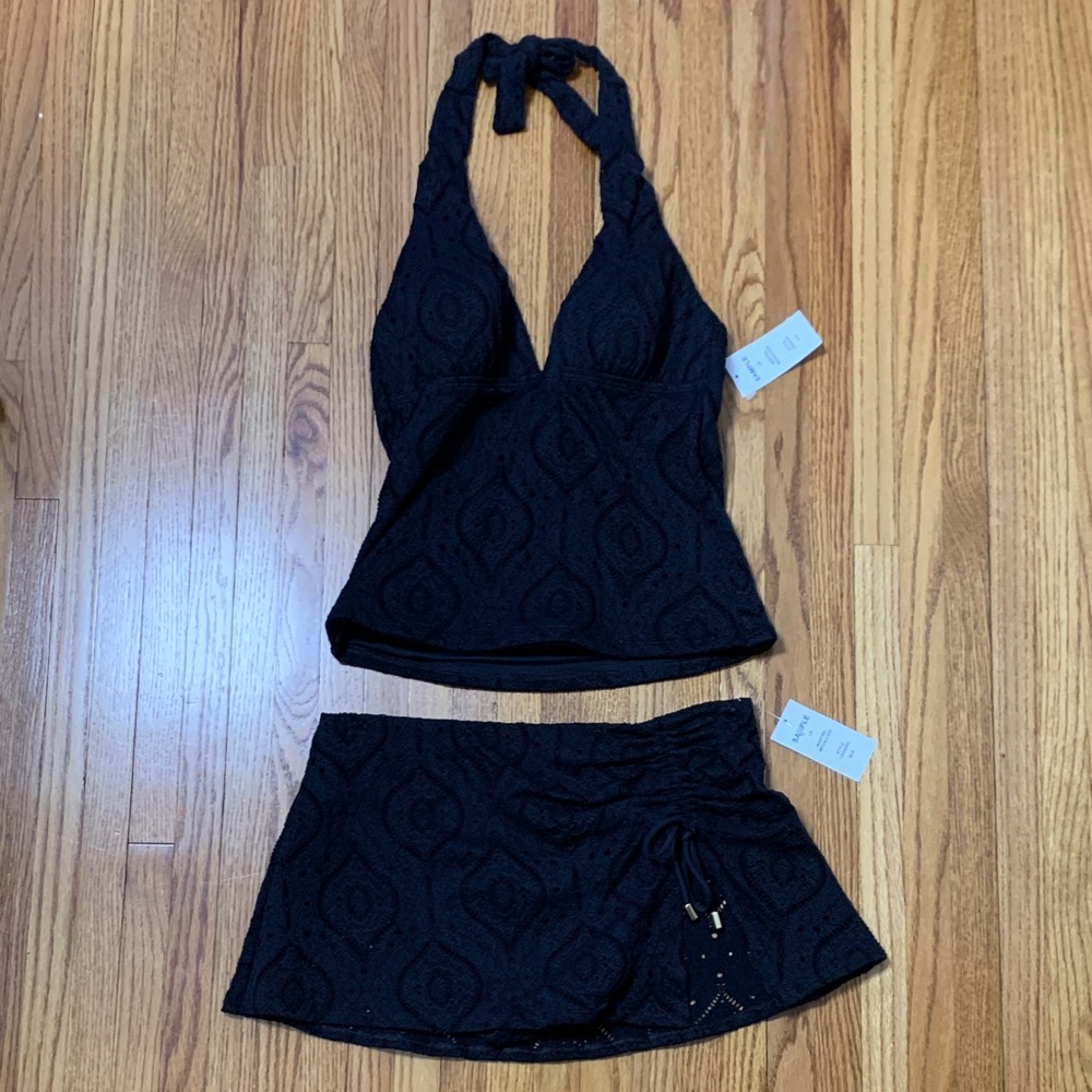 La Blanca swimsuit - black textured tankini set with swim skirt bottom size 6